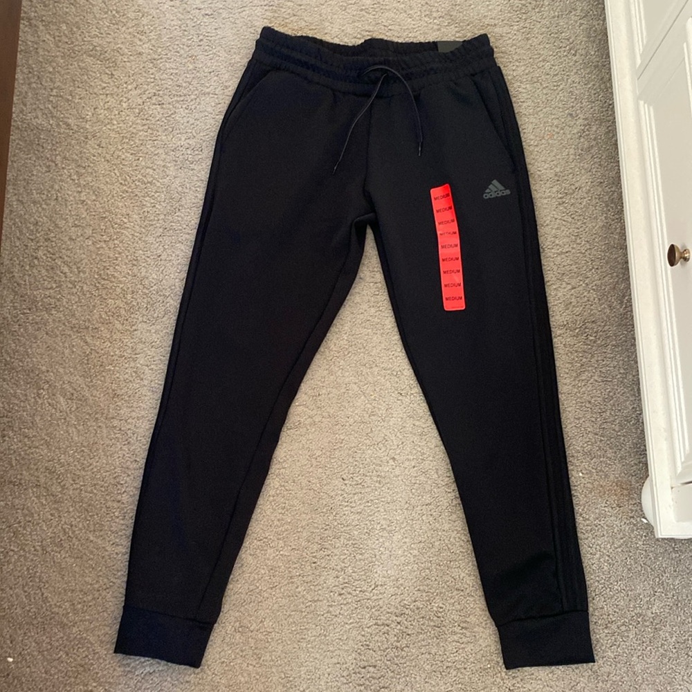 Adidas sweatpants